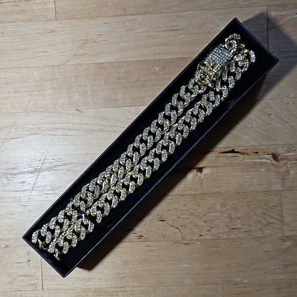 Brand New Golden Bling Bling Cuban Link Decorative Dog Collar - Picture 9 of 9
